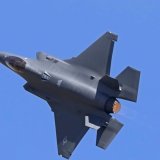 Le nombre de 36 avions commandés est mentionné dans le contrat entre la Suisse et les Etats-Unis. KEYSTONE/AP/AIJAZ RAHI